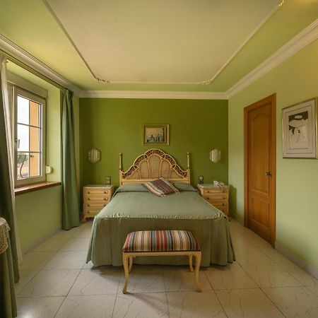 Hotel Tall De Conill Capellades Bagian luar foto
