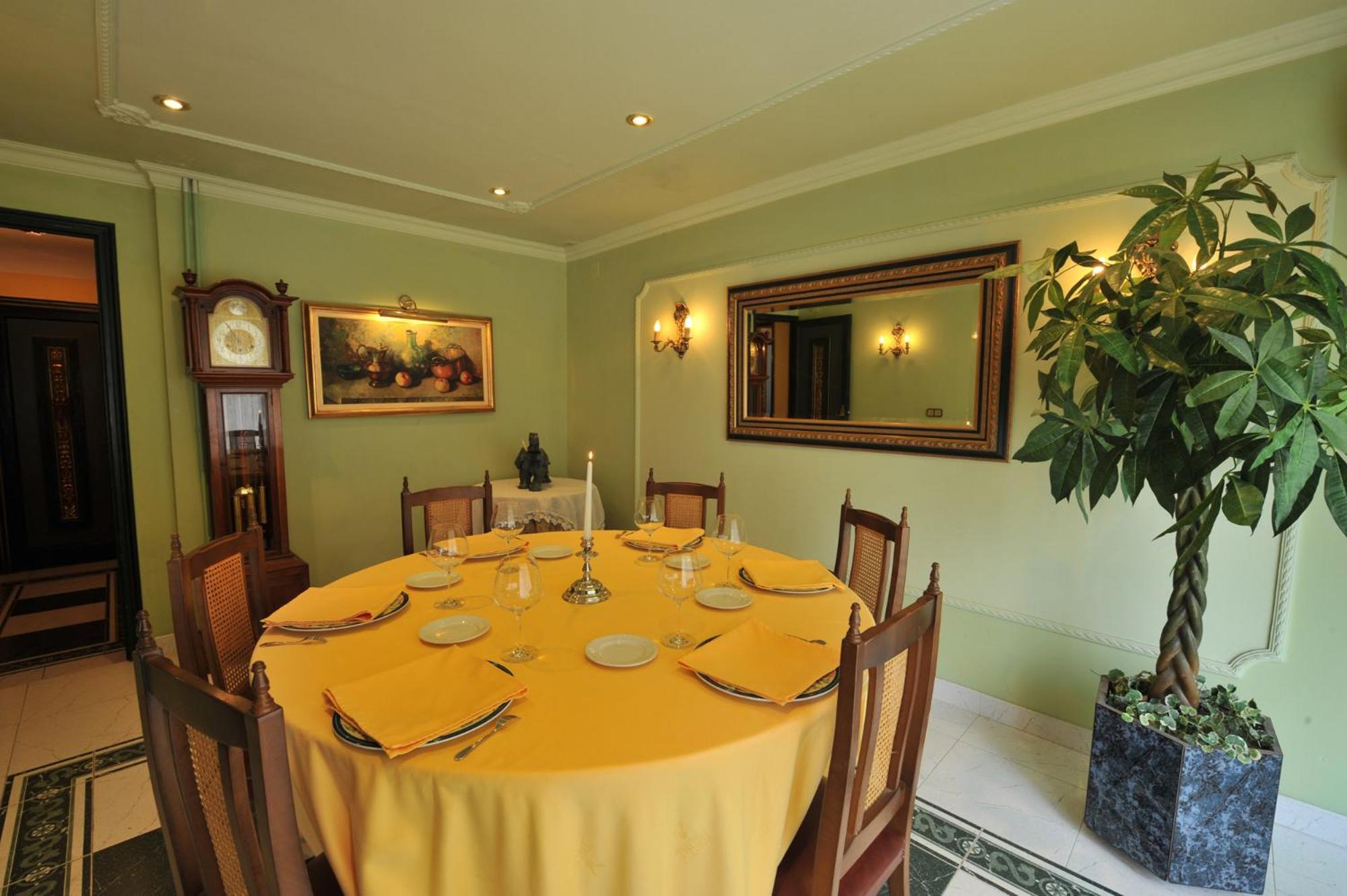 Hotel Tall De Conill Capellades Bagian luar foto