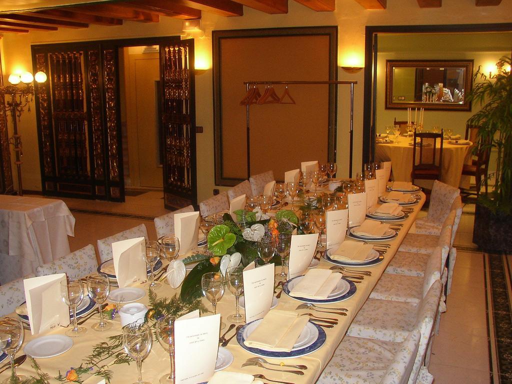 Hotel Tall De Conill Capellades Bagian luar foto